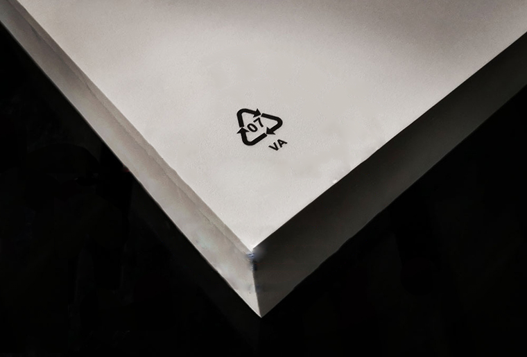 EVO视讯SP-8872宽幅喷码机在EVA上的应用